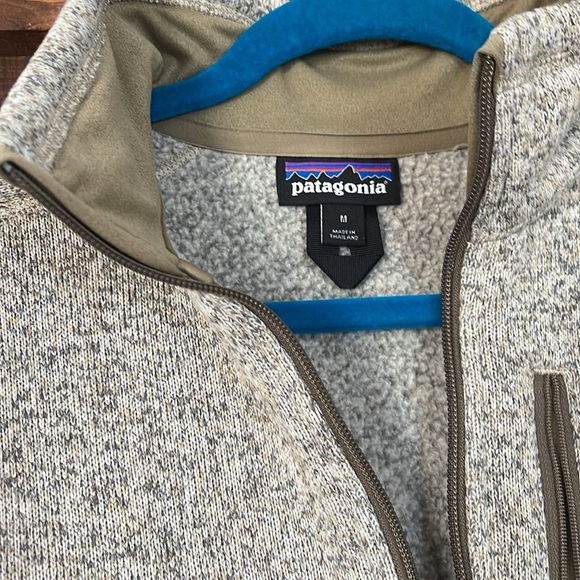 Men’s Patagonia Better Sweater in medium - beige/green/cream - Picture 3 of 5